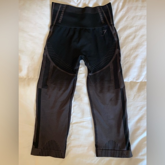 Gymshark Pants - Gymshark Black/Gray Leggings Small